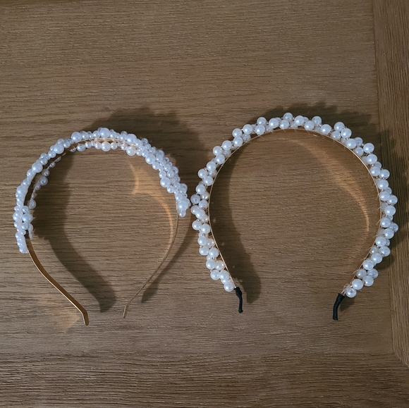 Two Pearl And Gold Headbands - Picture 3 of 10